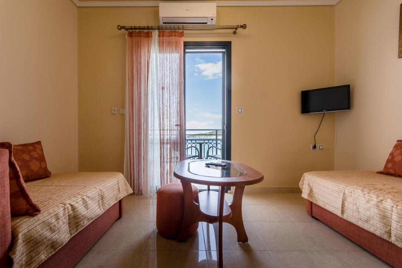 Nisteri Hotel 3*